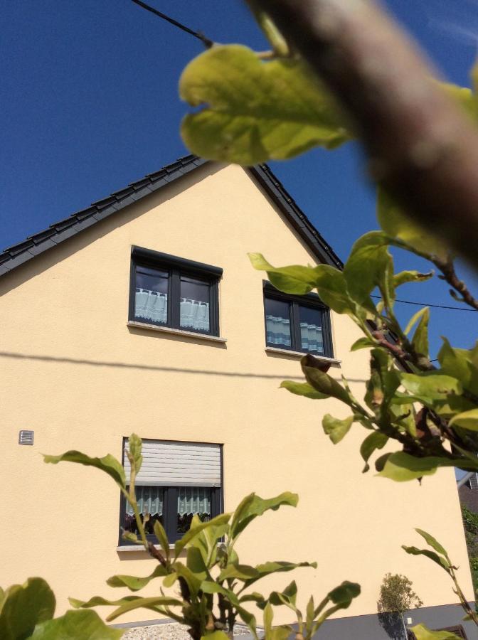 Ferienwohnung Sternfeld Osburg Buitenkant foto